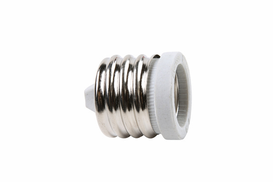 8681 - 250V 660W MOGUL TO MEDIUM SOCKET ADAPTER. Sold in units of 1