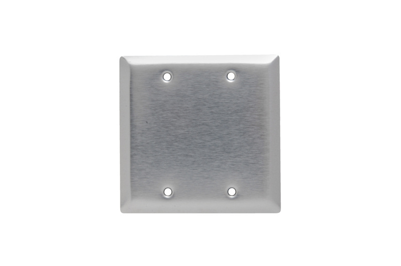 SL23 - 2G BLANK BOX MT WP 430S/S. Sold in units of 1